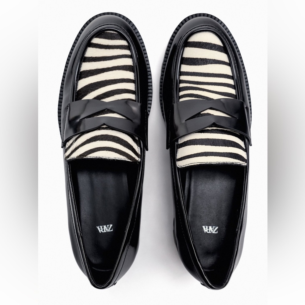 Zara ANIMAL PRINT LOAFERS. Shoes. Track sole . Size 8/39